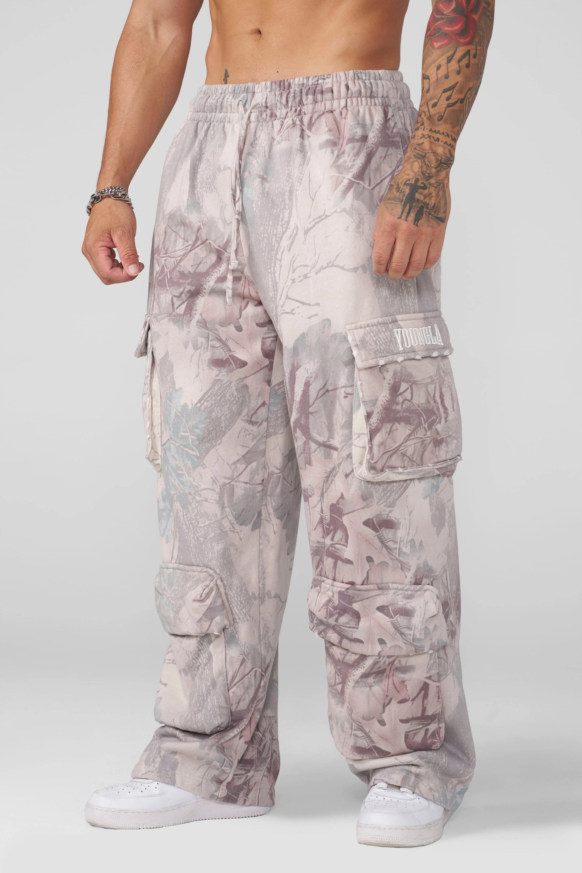 2033 - HERITAGE CAMO CARGO SWEATS PRE-ORDER