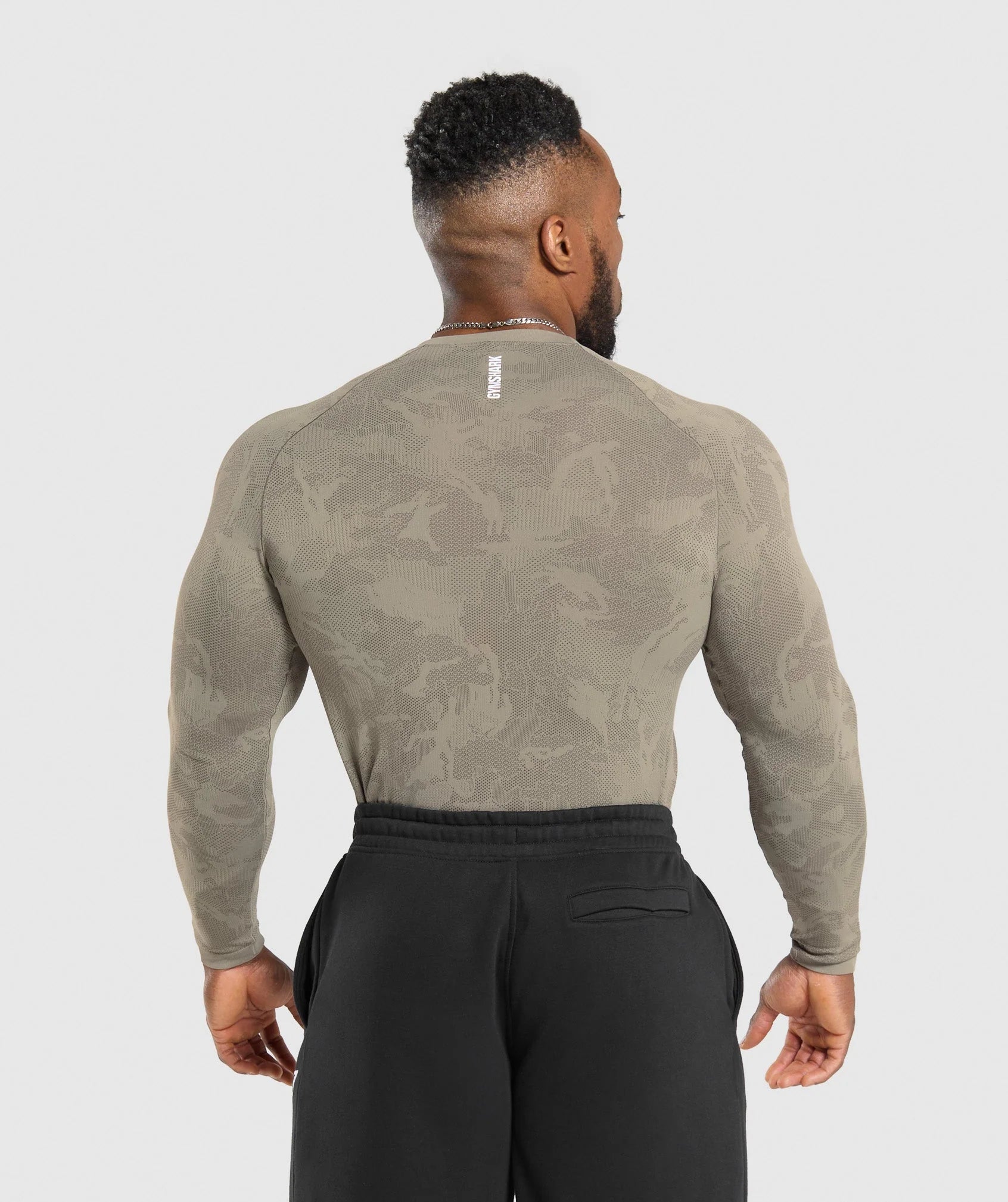 GEO SEAMLESS LONG SLEEVE T-SHIRT PRE ORDER