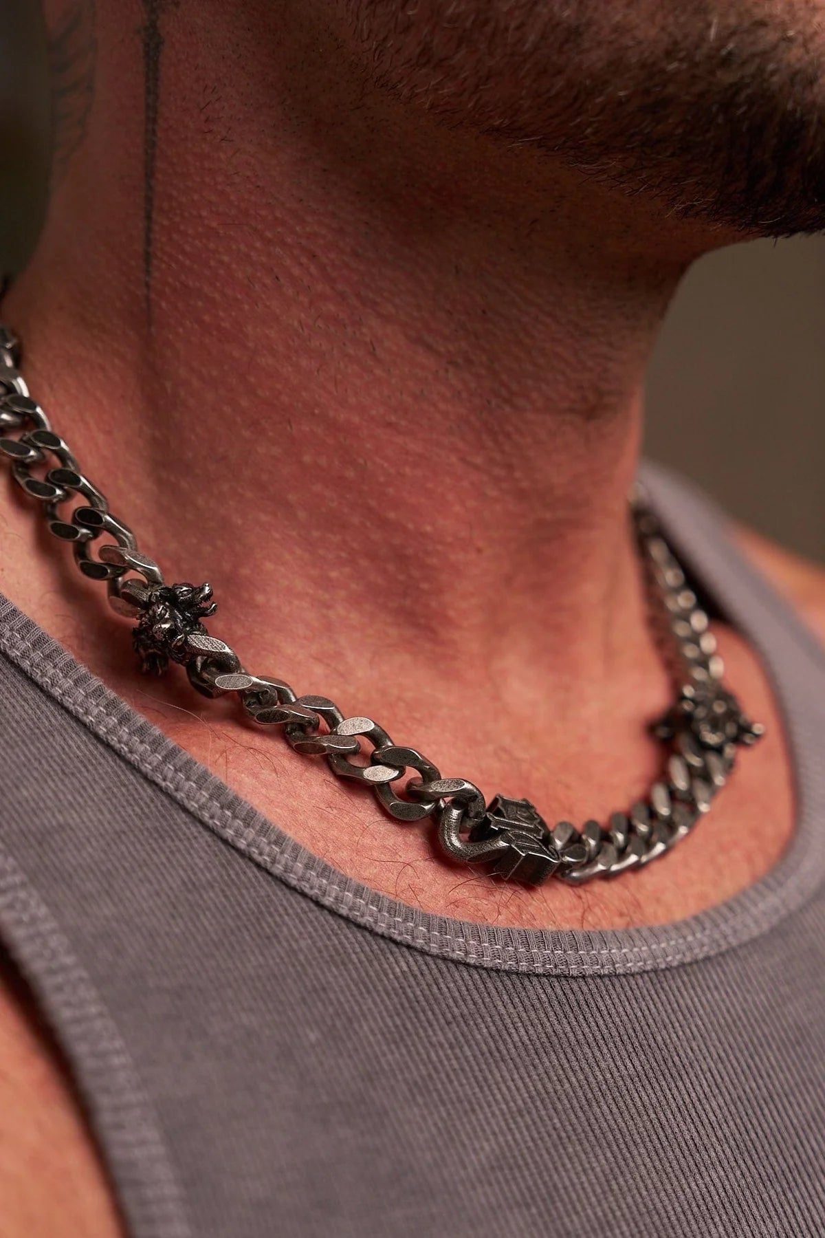 9100 - CARS & CURLS - NECKLACE PRE-ORDER