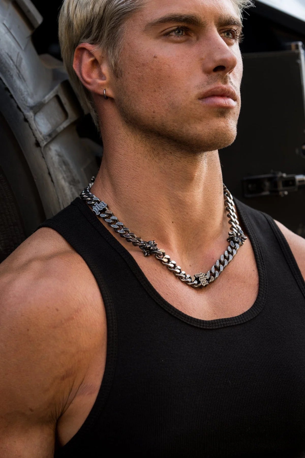 9100 - CARS & CURLS - NECKLACE PRE-ORDER