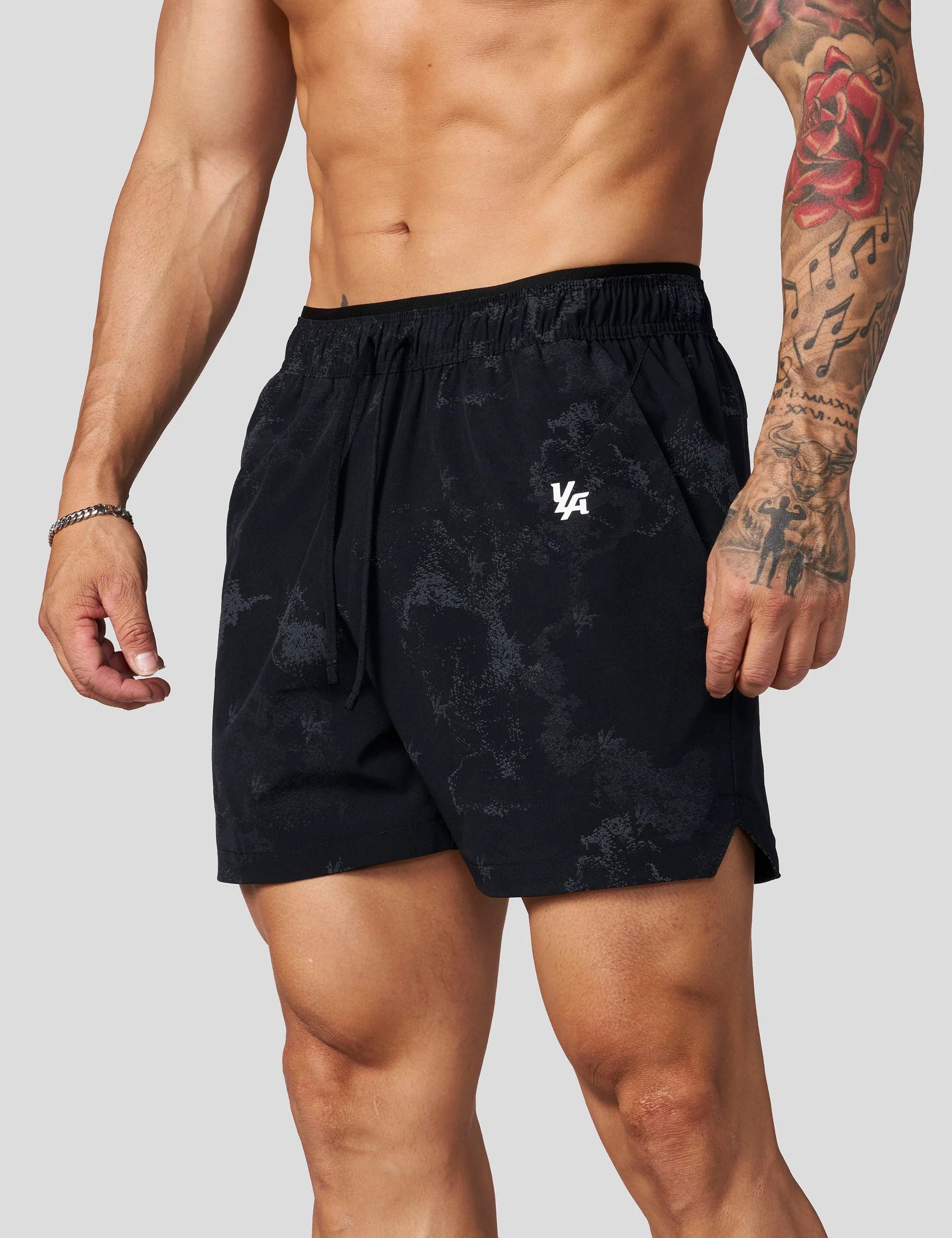 1052 - REFLECTIVE FITNESS SHORTS PRE-ORDER