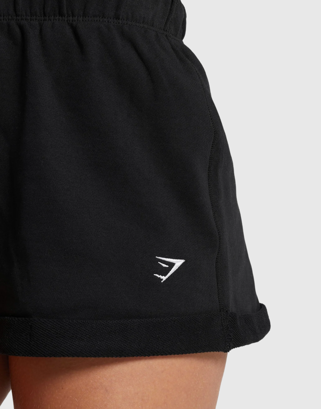 LIFTING LOOSE SHORTS