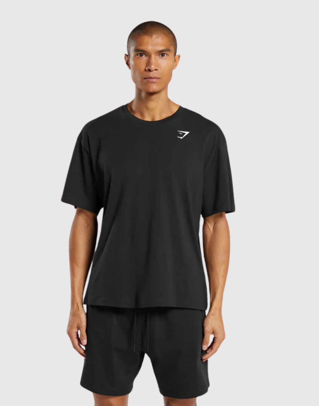 ESSENTIAL OVERSIZED T-SHIRT