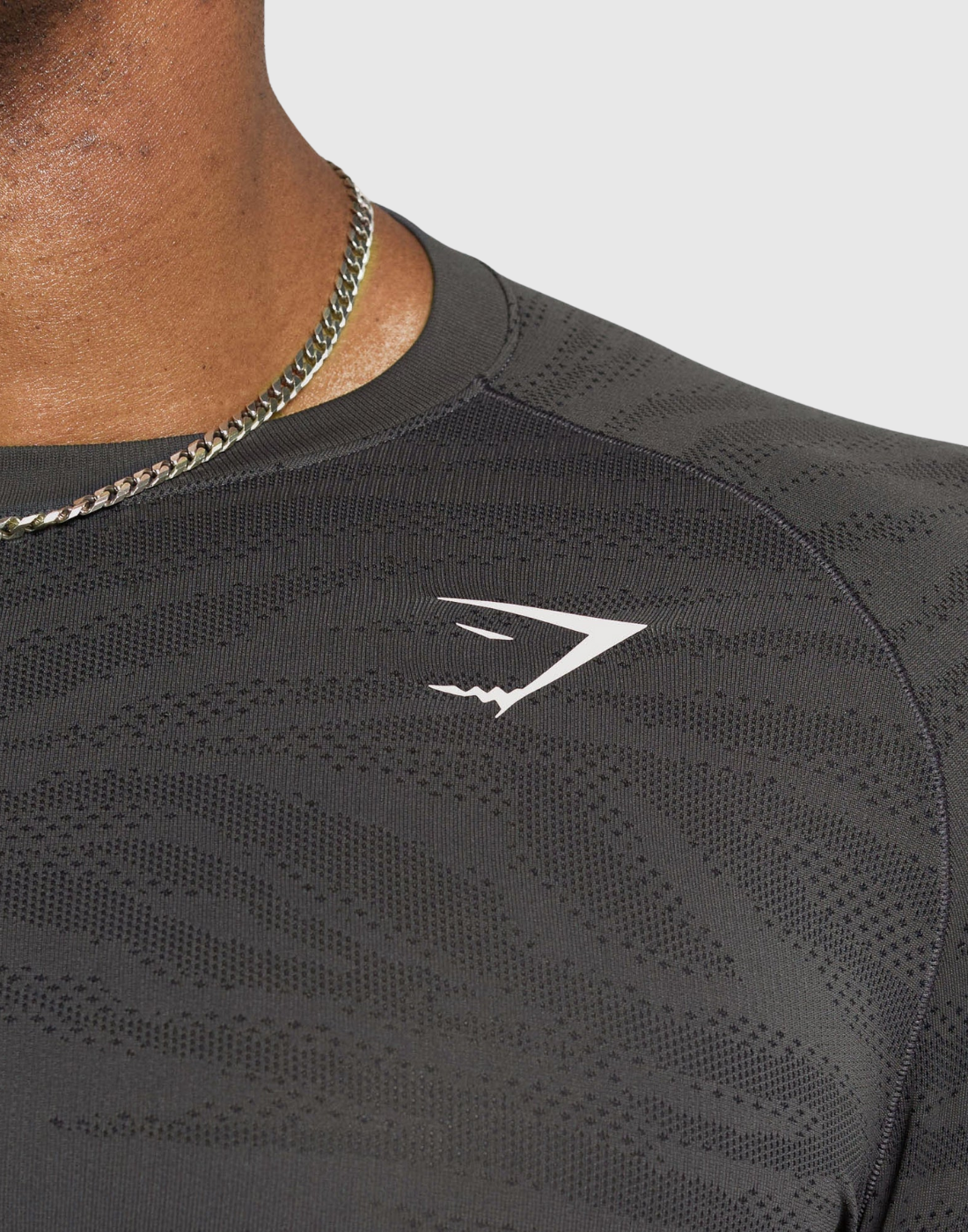 GEO ANIMAL SEAMLESS LONG SLEEVE T-SHIRT PRE-ORDER