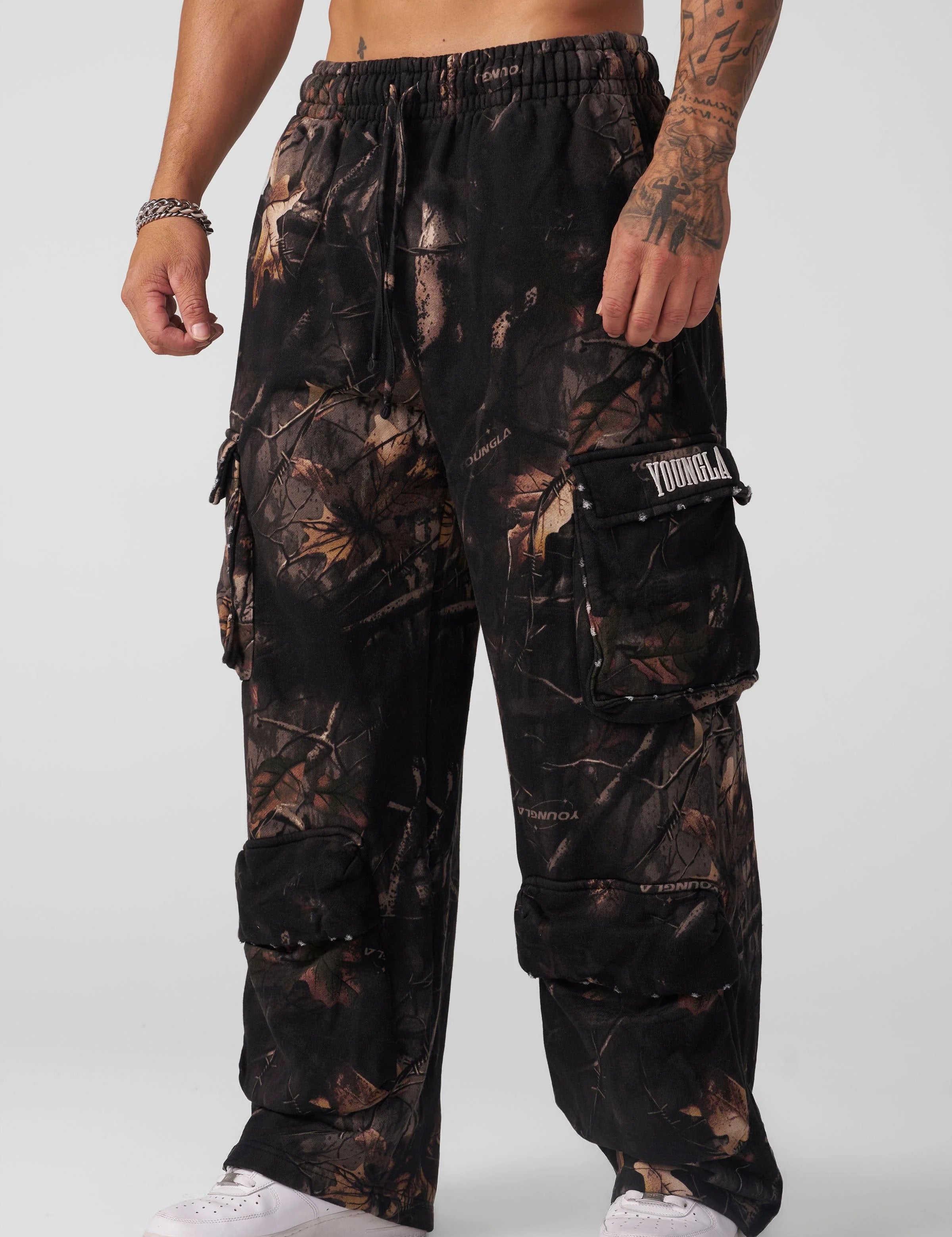 2033 - HERITAGE CAMO CARGO SWEATS PRE-ORDER