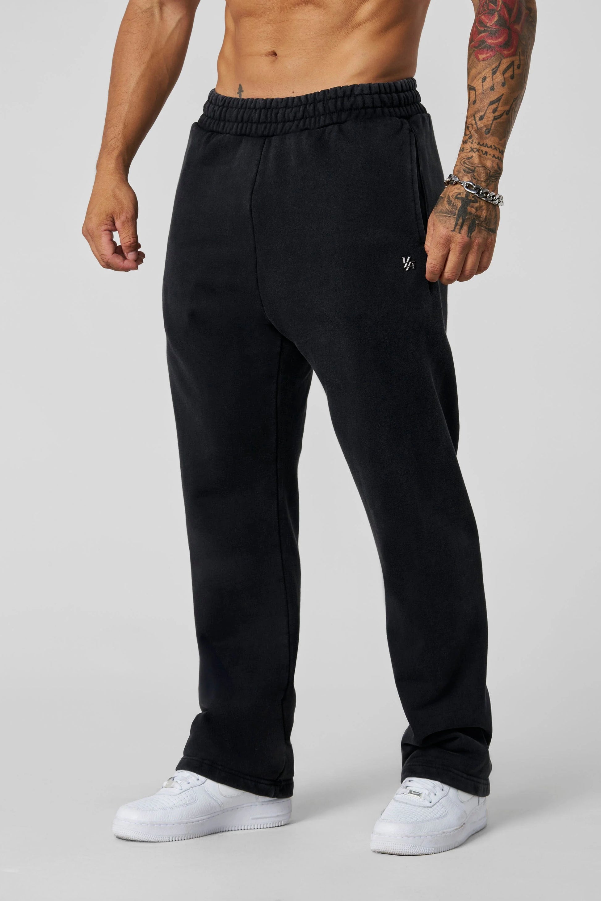 2068 - ELEVATED ESSENTIALS - STRAIGHT SWEATS PRE-ORDER