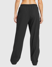 STITCH FEATURE WOVEN PANT