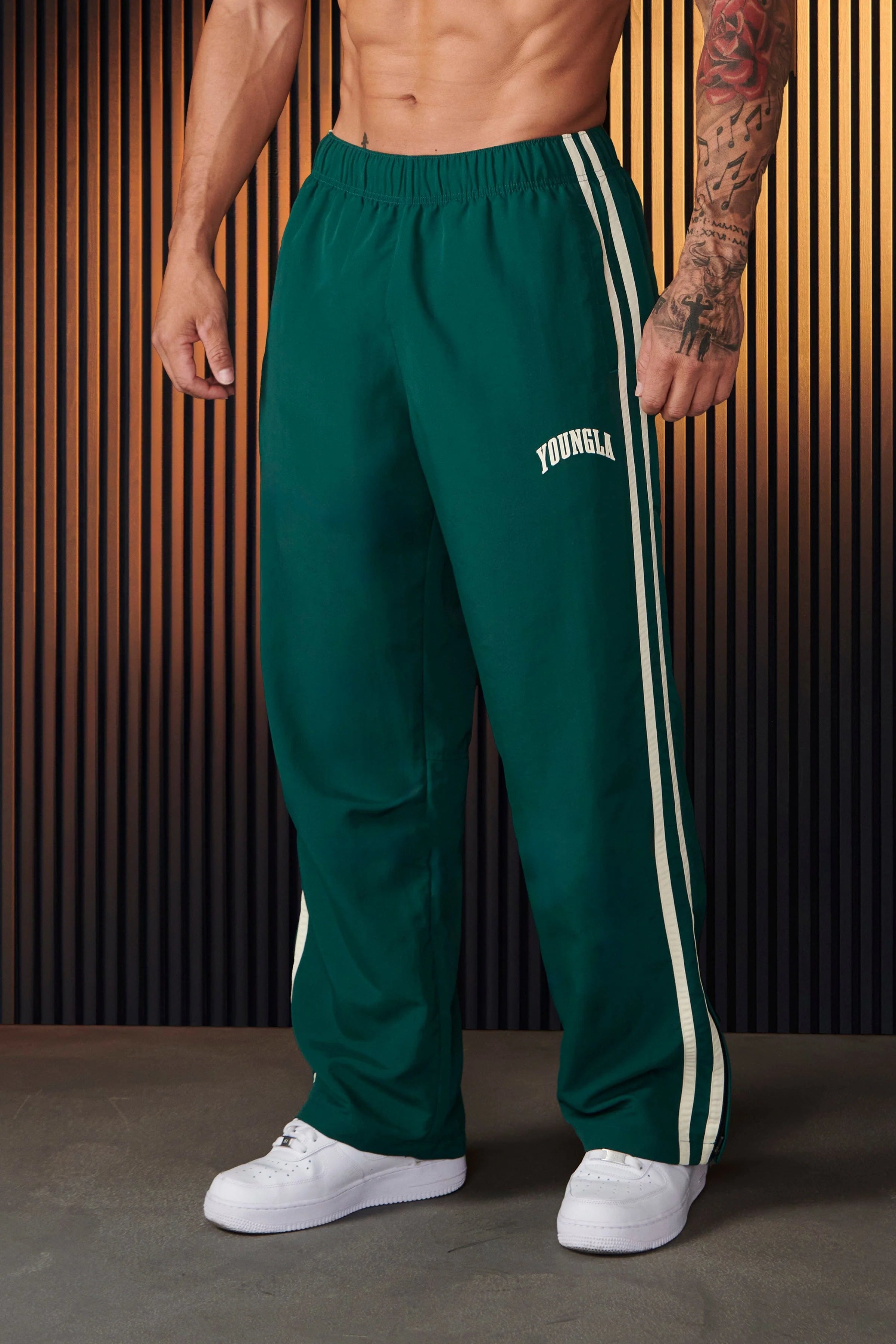 FLAGSHIP TRACKPANTS PRE-ORDER