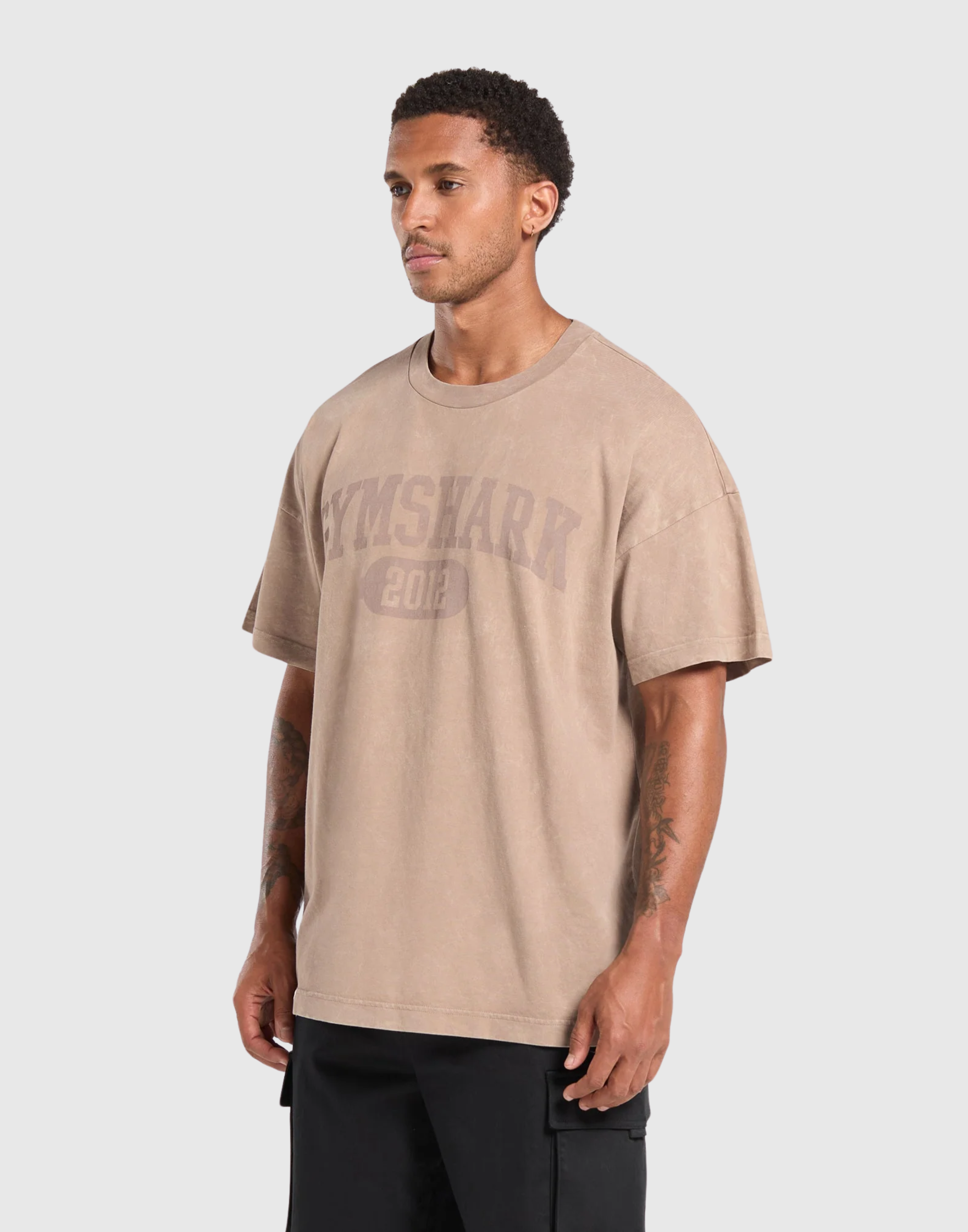 COLLEGIATE SHADOW WASHED T-SHIRT