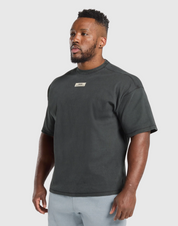 HEAVYWEIGHT SHORT SLEEVE CREW