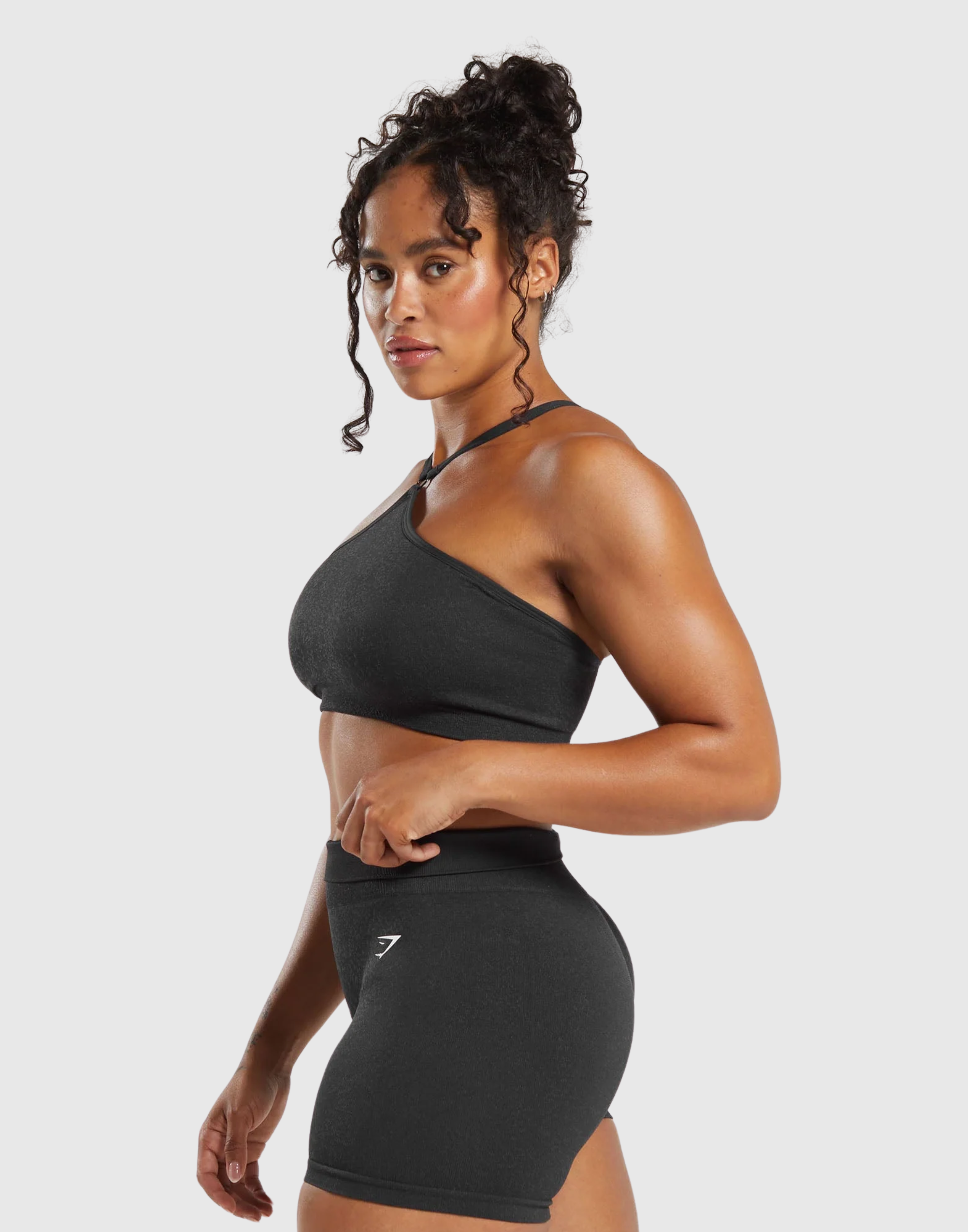 ADAPT FLECK SEAMLESS HALTERNECK BRALETTE