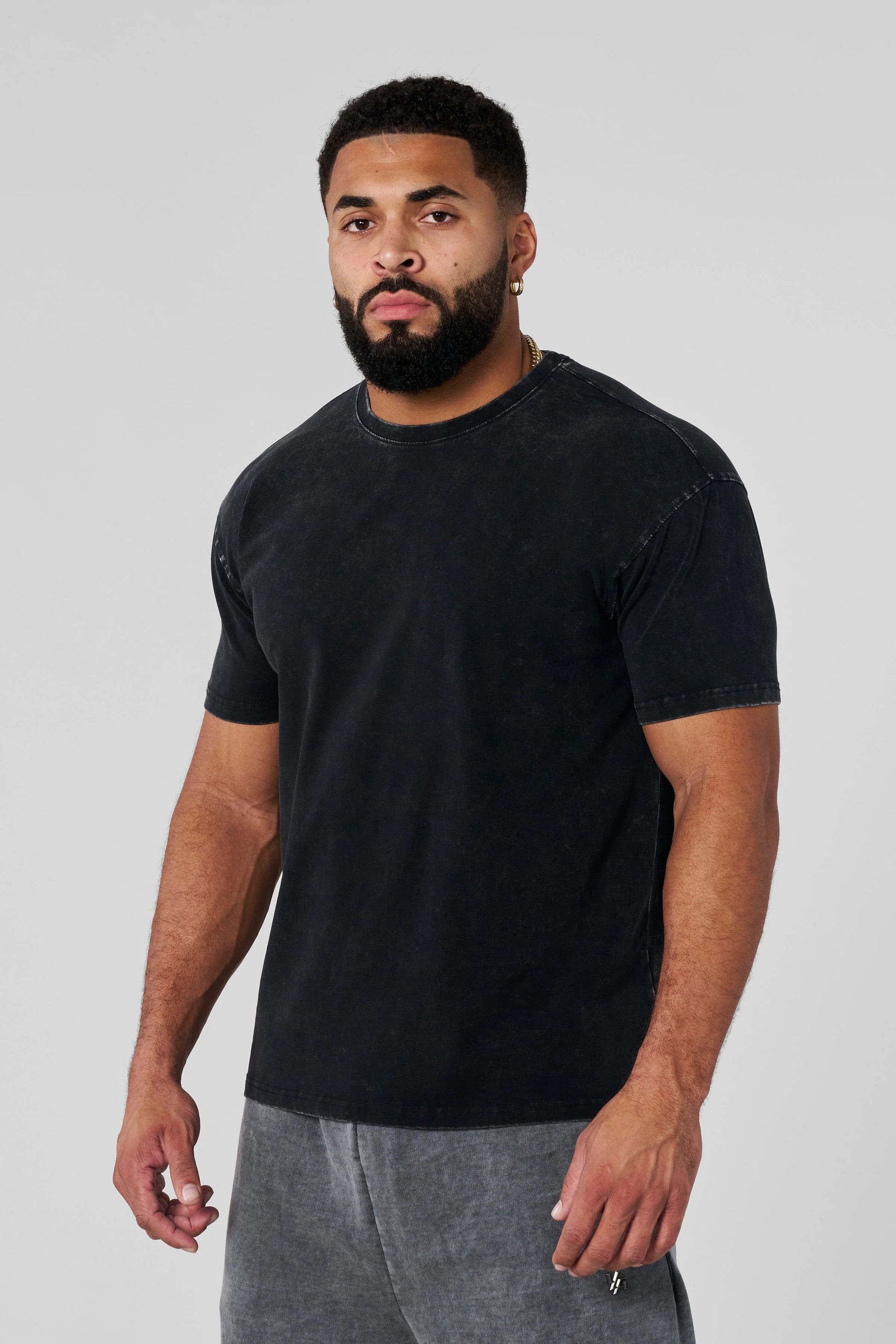 4148 - ELEVATED ESSENTIALS - FITTED TEE PRE-ORDER