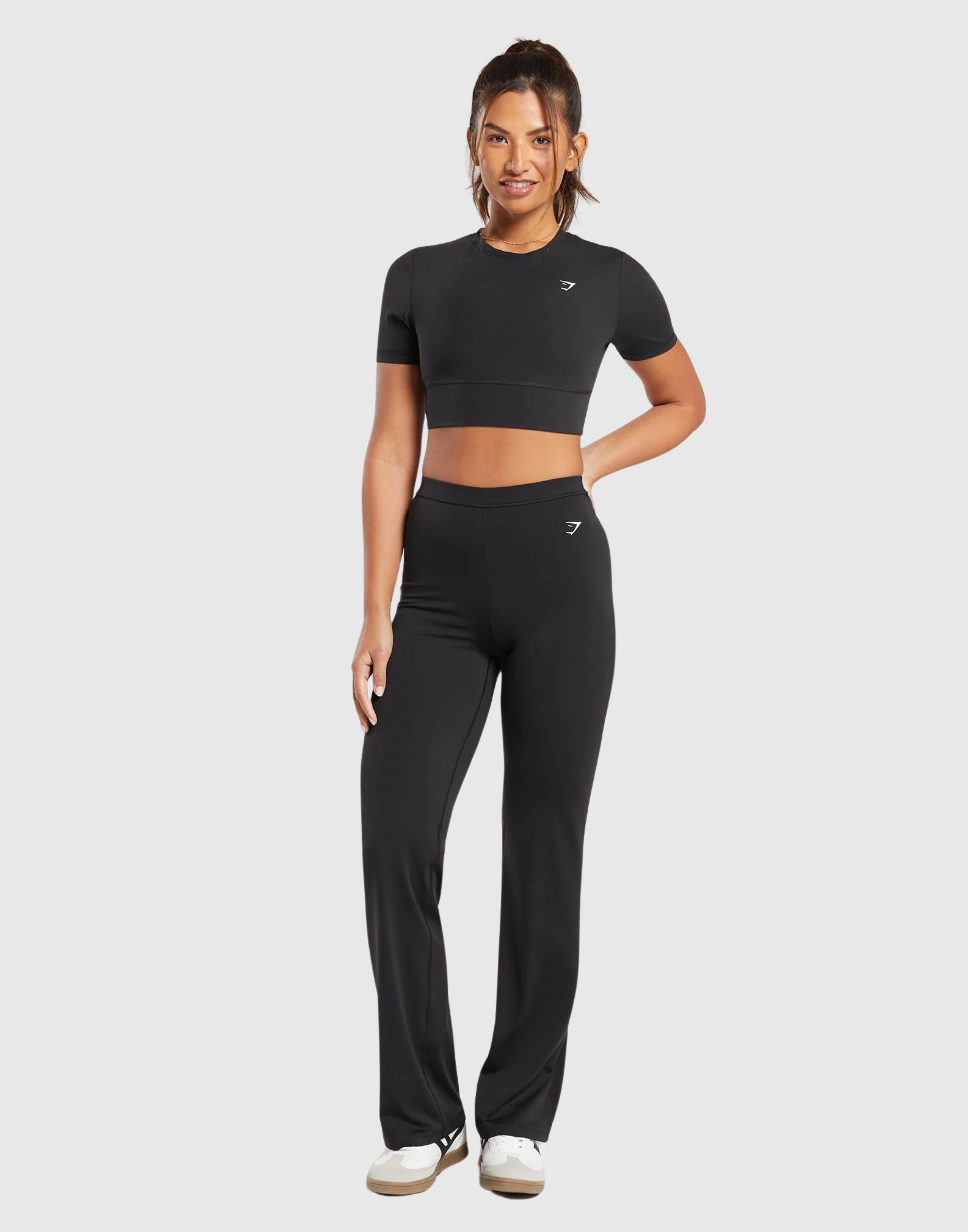 EVERYDAY FLARED LEGGINGS