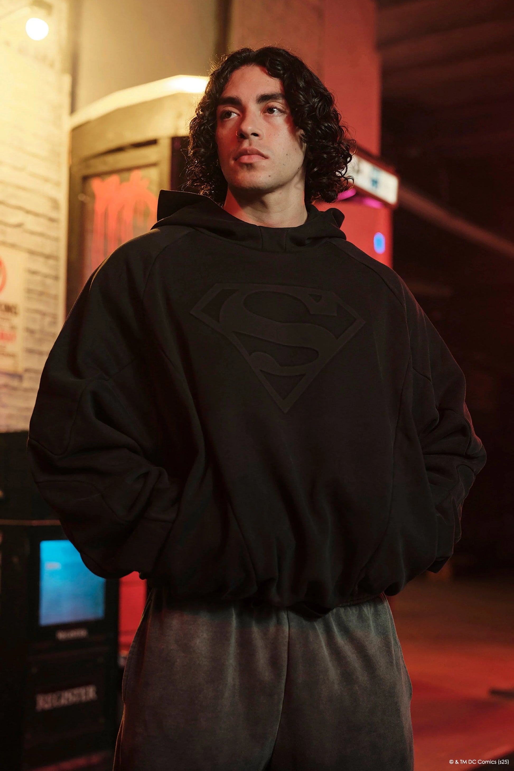 5094 - SUPERMAN SHIELD HOODIES PRE-ORDER