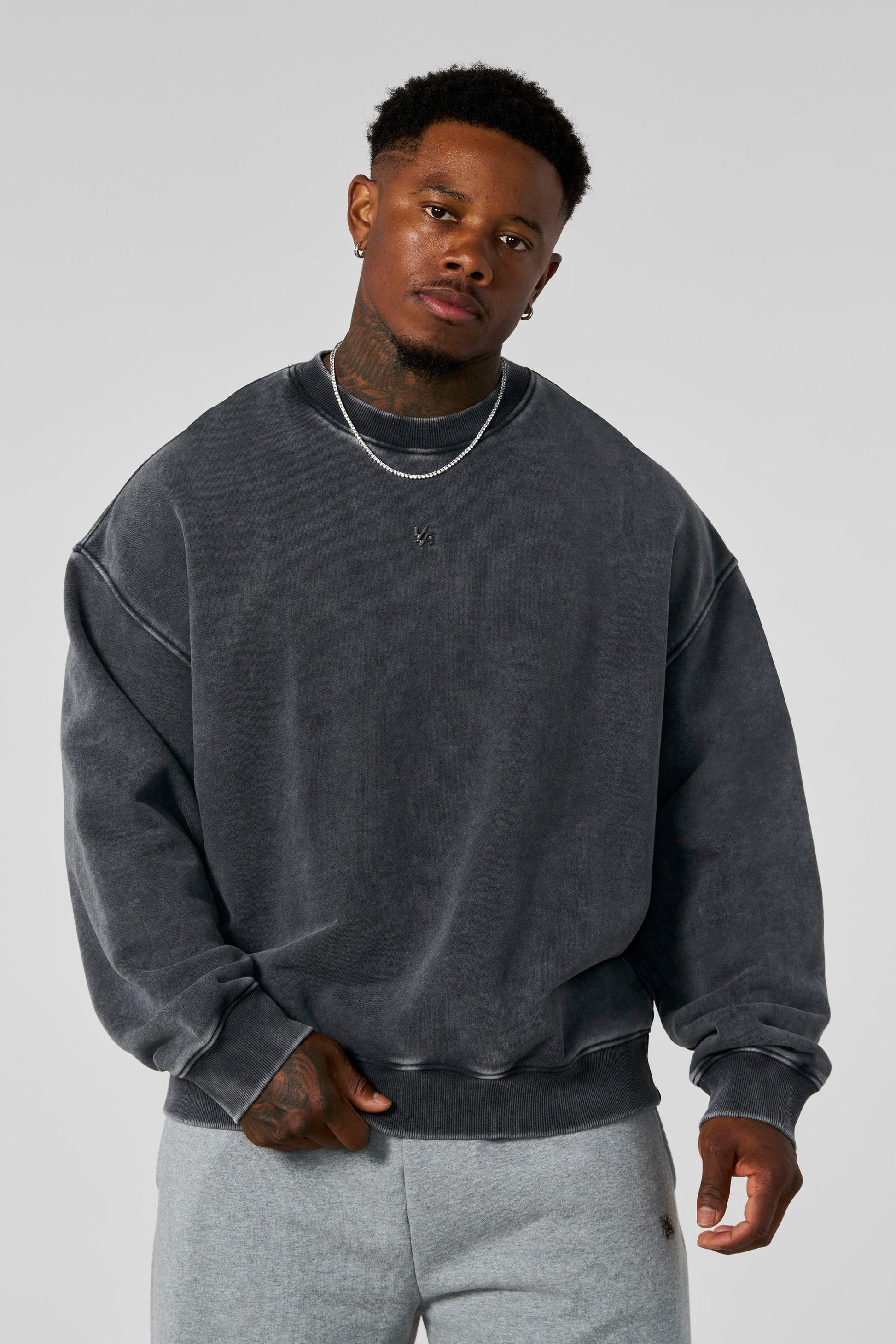 5095 - ELEVATED ESSENTIALS - CREWNECK PRE-ORDER