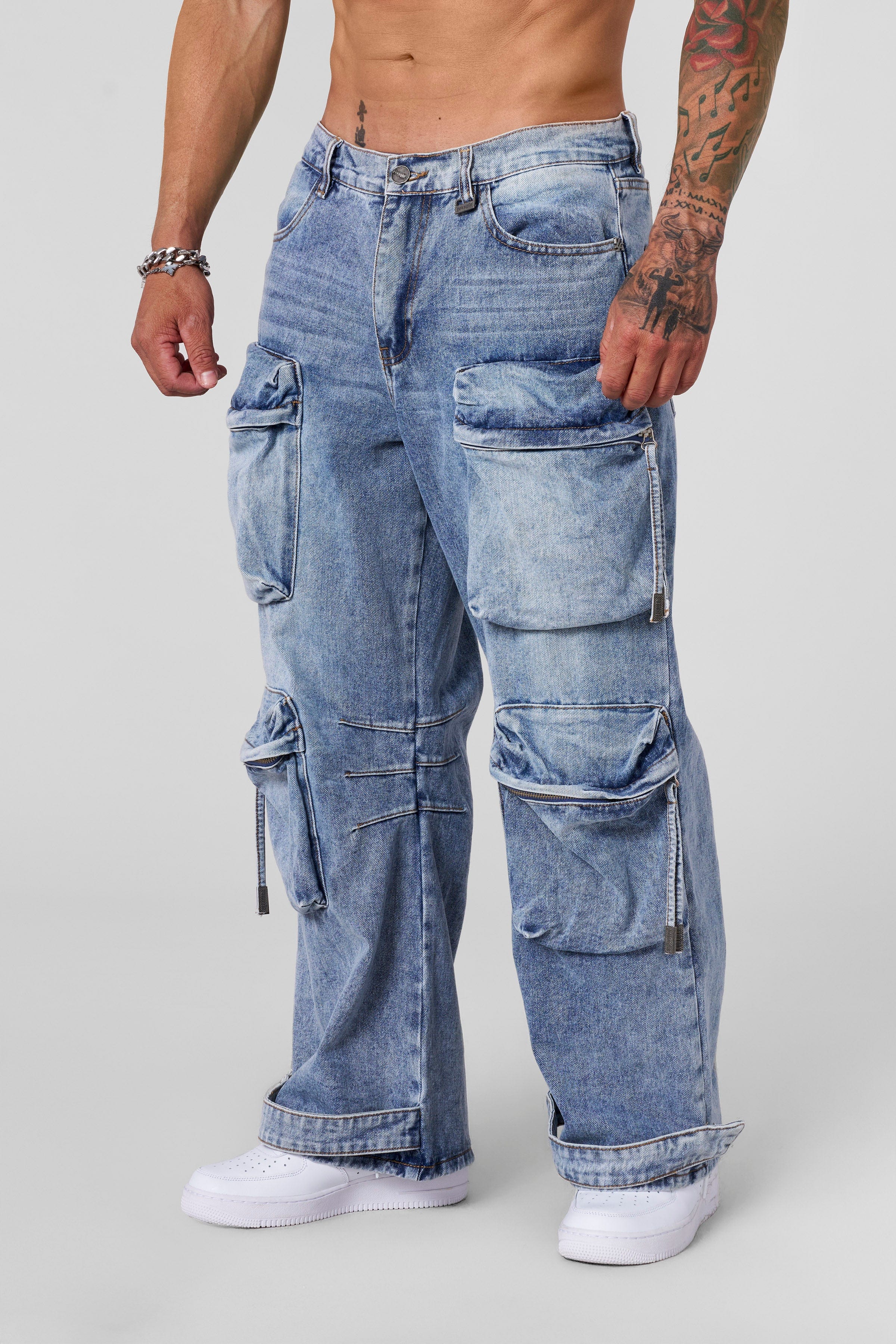 8 POCKET JEANS PRE-ORDER