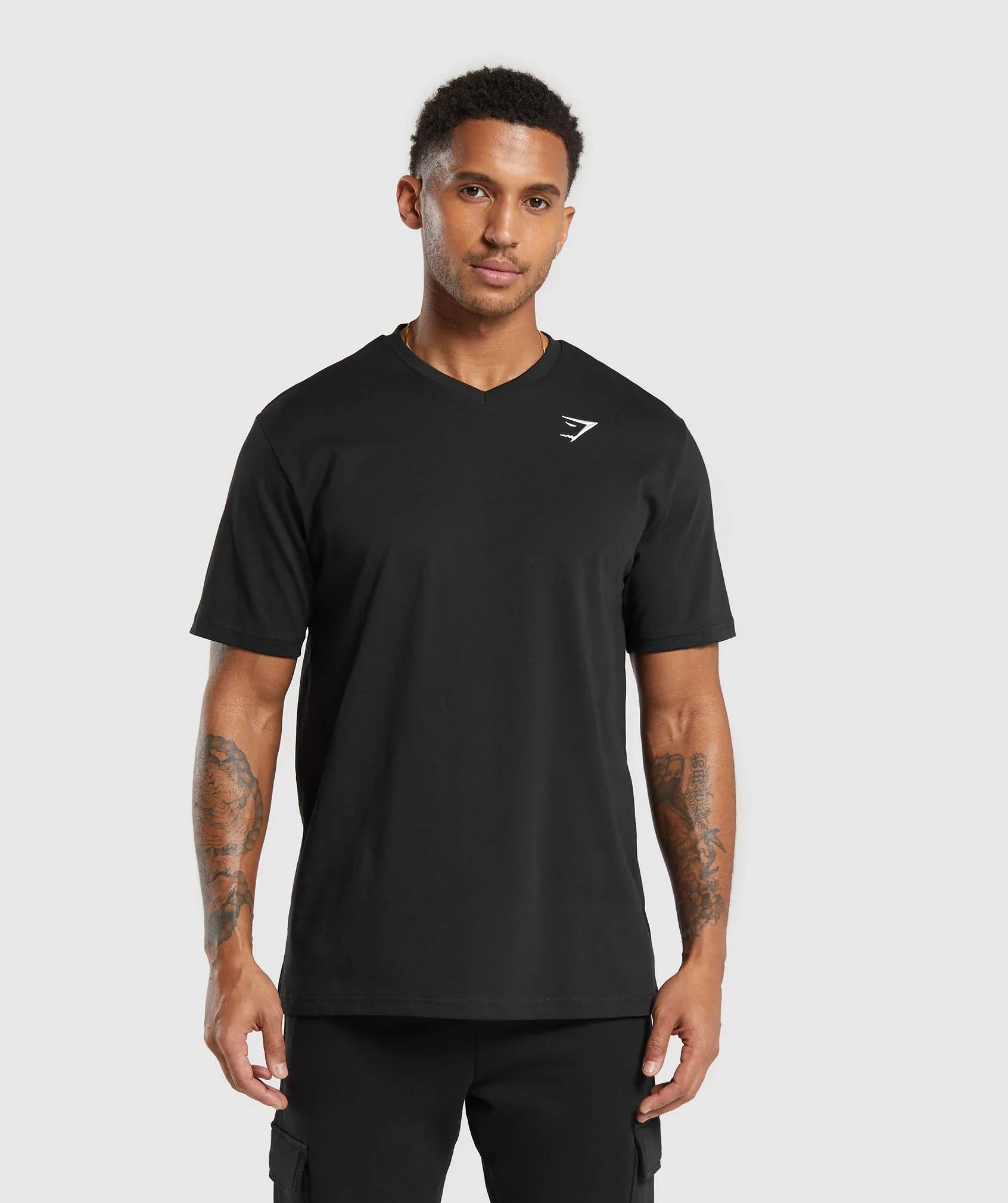 CrestV-NeckTShirtGSBlackA7A3Q-BB2J8035_b4234db2-5cc3-4fbe-8c15-cdfe5ae83447_3840x_jpg.webp