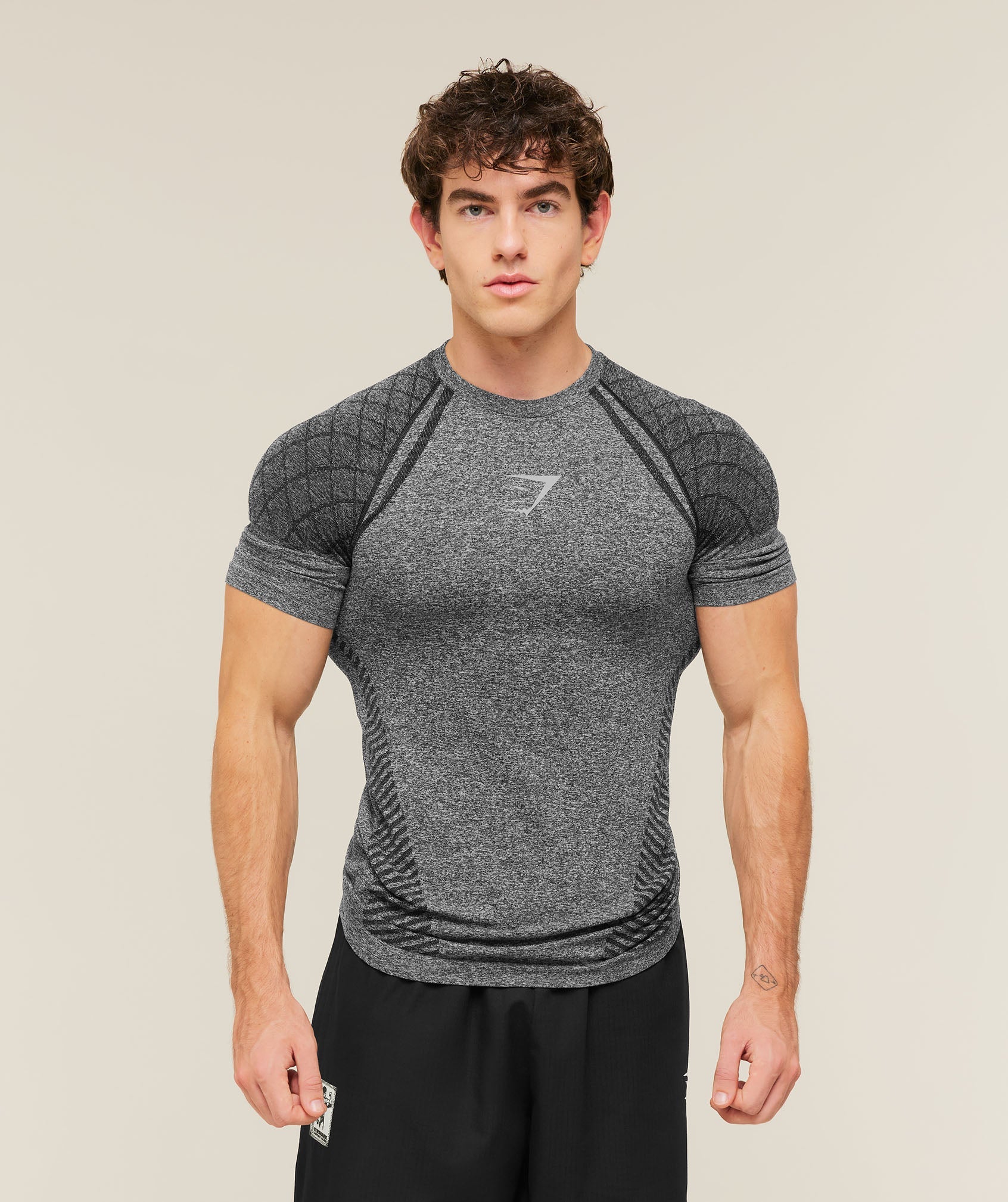 DEVANT SEAMLESS T-SHIRT PRE-ORDER