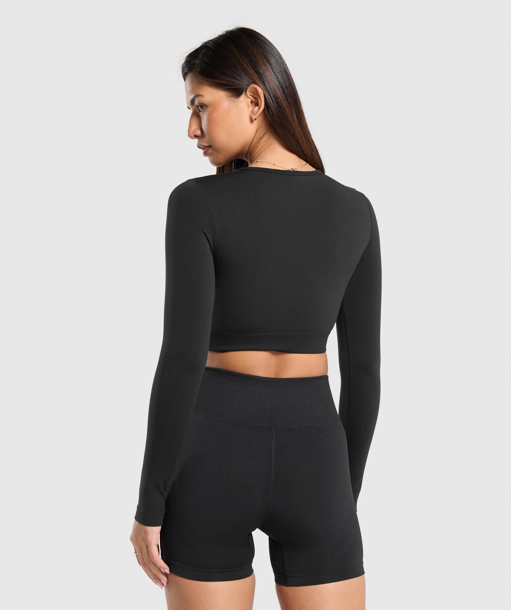 EVERYDAY SEAMLESS LONG SLEEVE CROP TOP PRE-ORDER