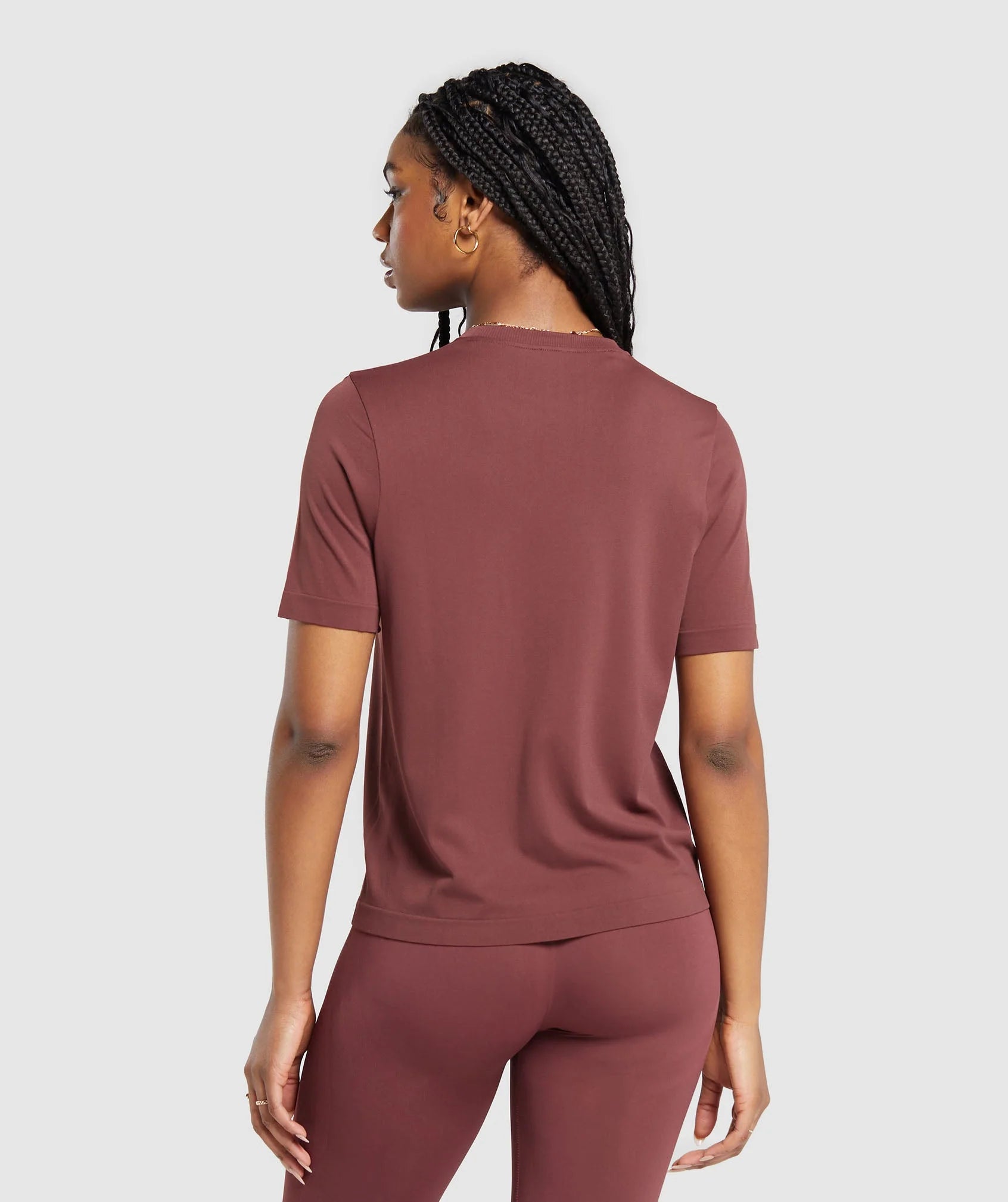 EverydaySeamlessT-ShirtGSBurgundyBrownB8A4N-RBQV6048_2048x_jpg.webp
