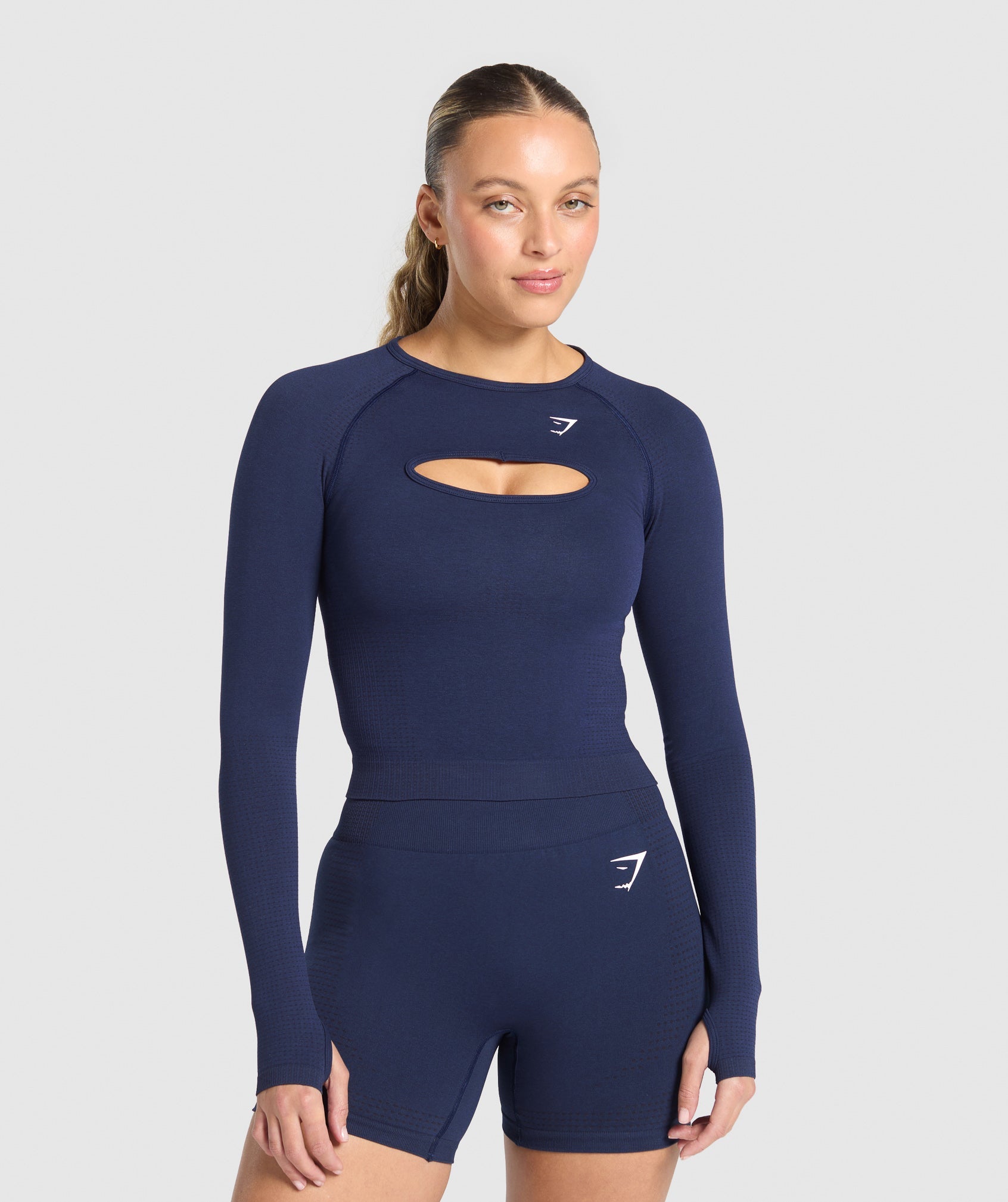 VITAL SEAMLESS LONG SLEEVE CUT OUT TOP