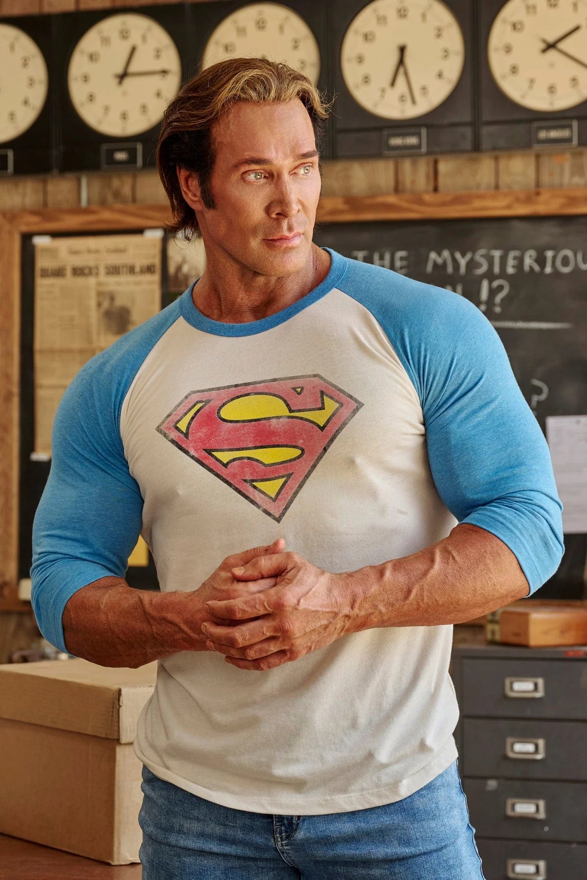 8072 - SUPERMAN RAGLAN 3/4 SHIRTS PRE-ORDER