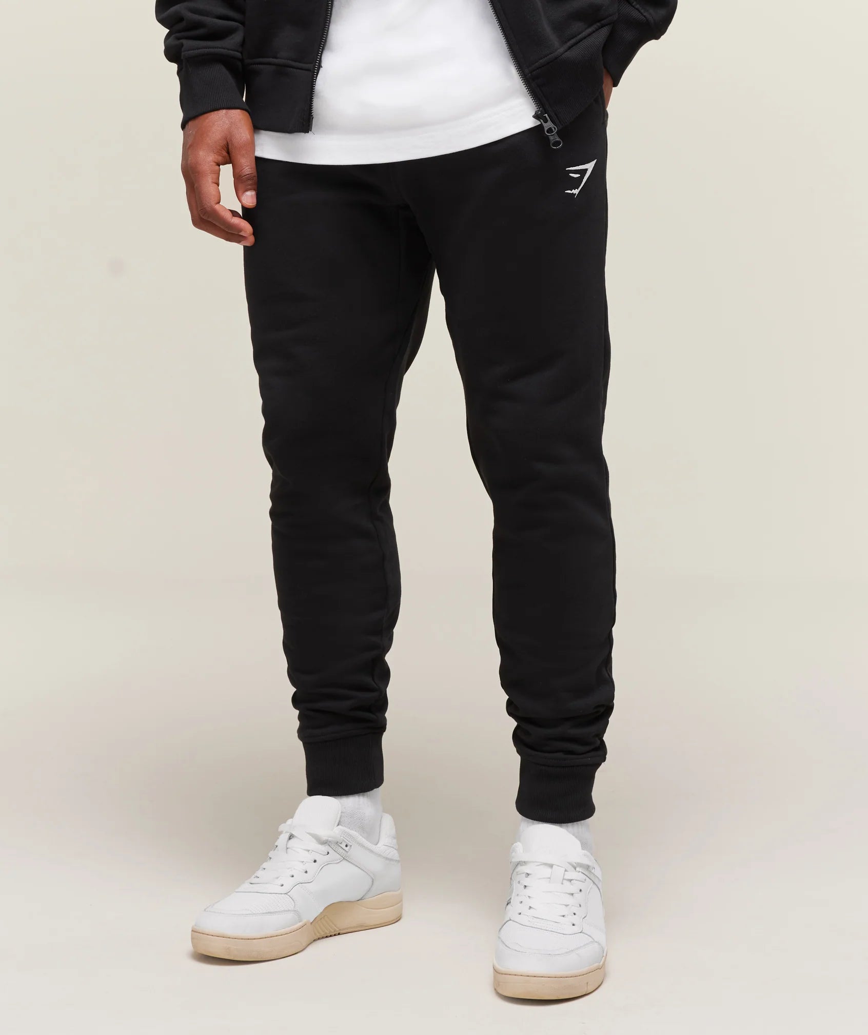 CREST JOGGERS PRE-ORDER