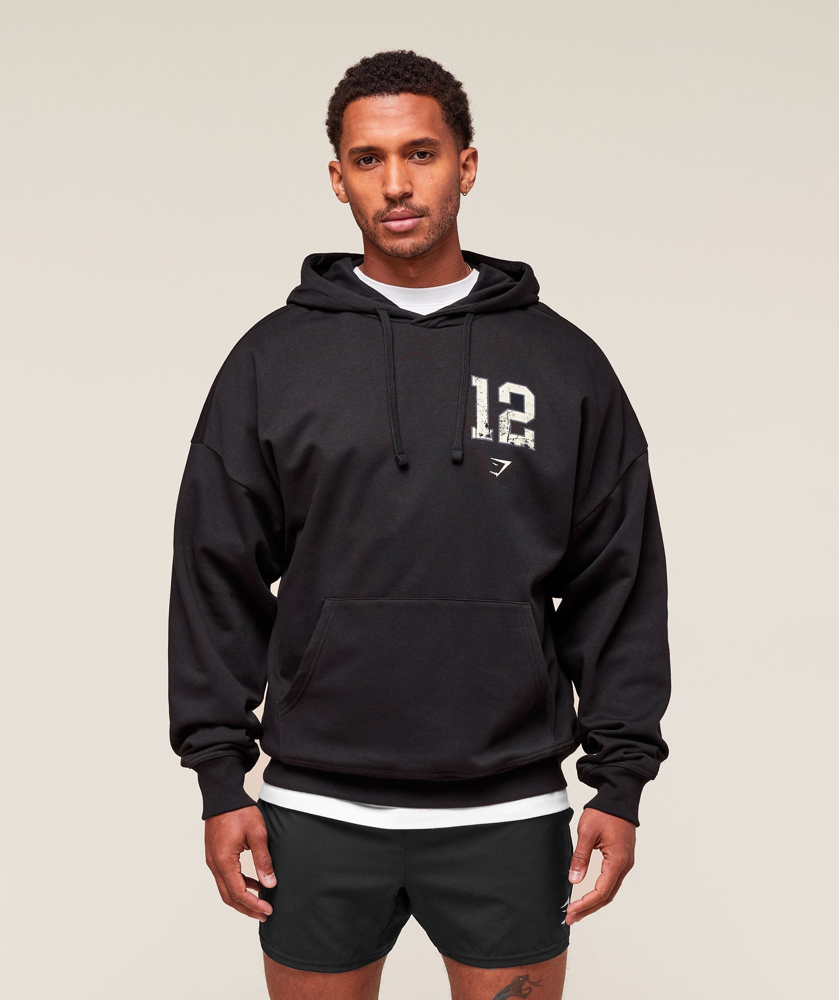 COLLEGIATE GRAPHICS HOODIE