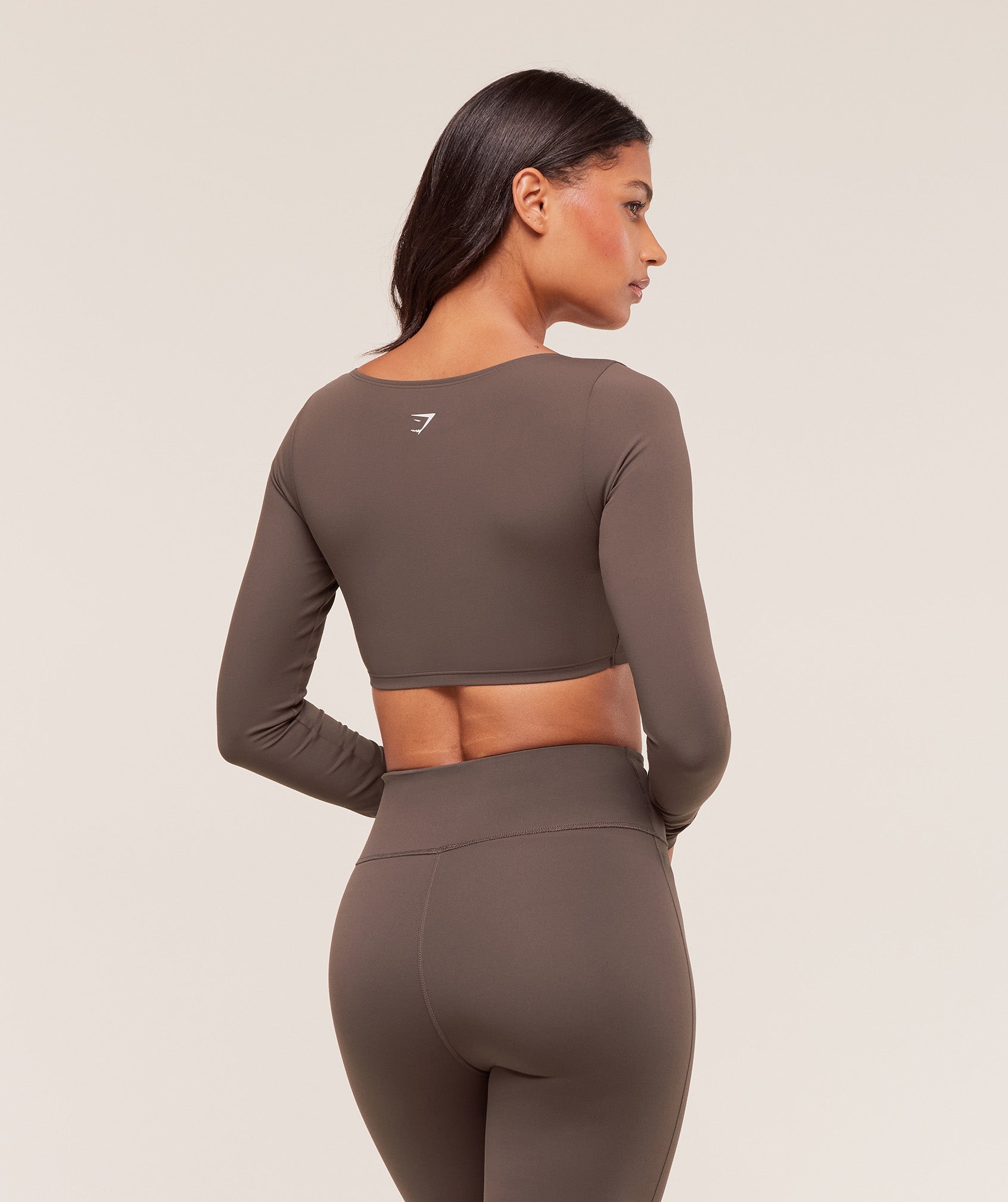TWIST FRONT LONG SLEEVE TOP