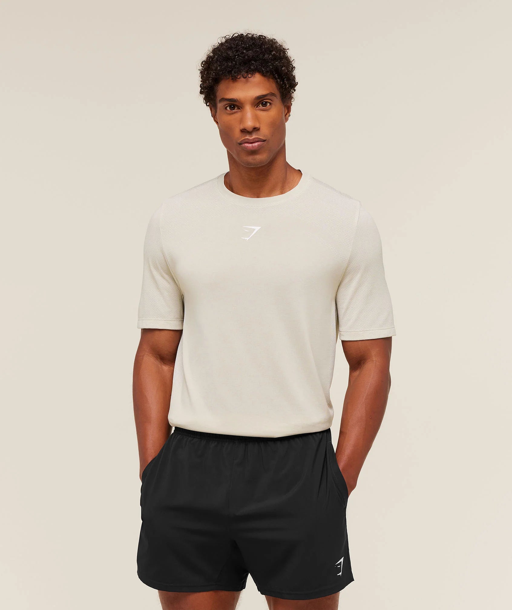 LIGHT WEIGHT SEAMLESS T-SHIRT PRE-ORDER