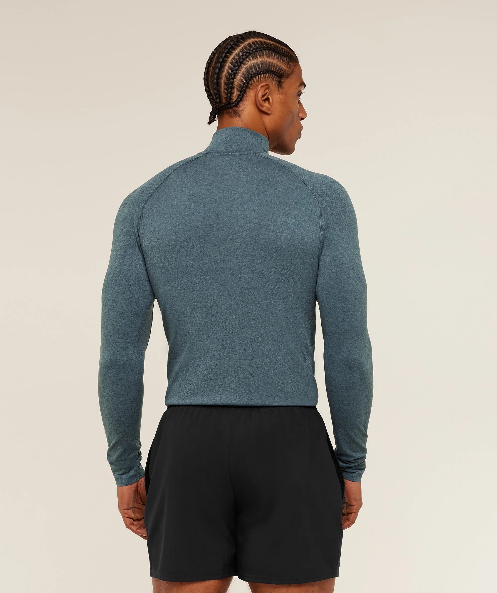 images-Vital14ZipPulloverGSIronBlueGSStealthBlueA3A4P_UD79_0509_V2_3840x_jpg.webp