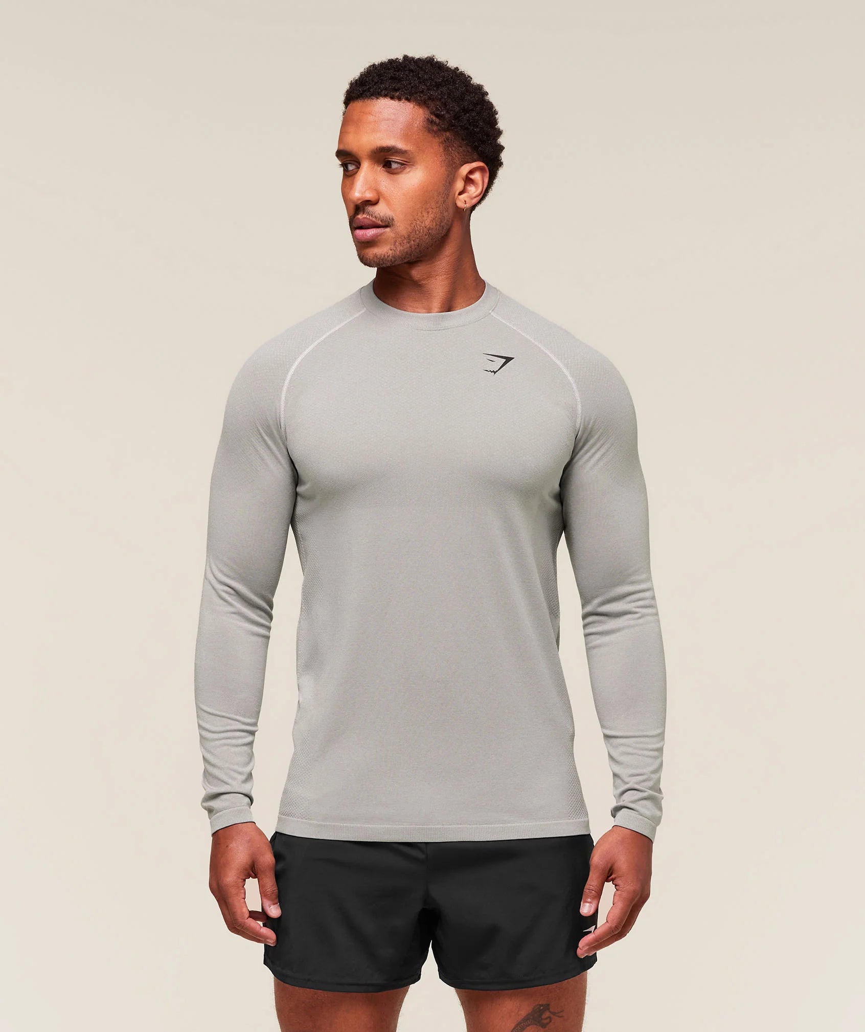 VITAL SEAMLESS T-SHIRT FULL SLEEVES PRE-ORDER